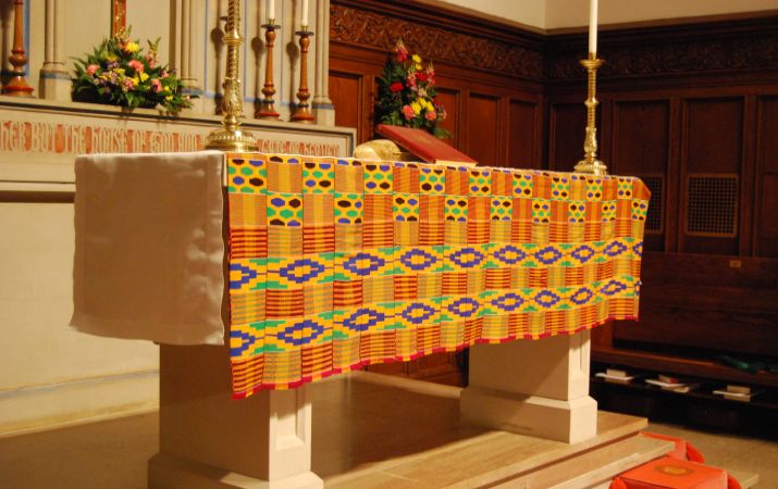altar-715x450