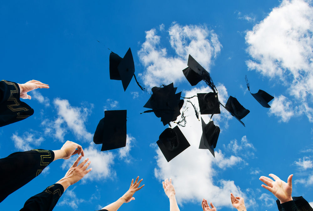 8 Prayers of Blessing and Hope for Your Graduate