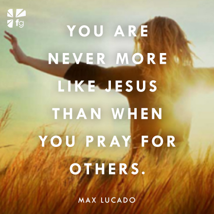 I’m Praying for You: 3 Ways to Intentionally Pray for Friends
